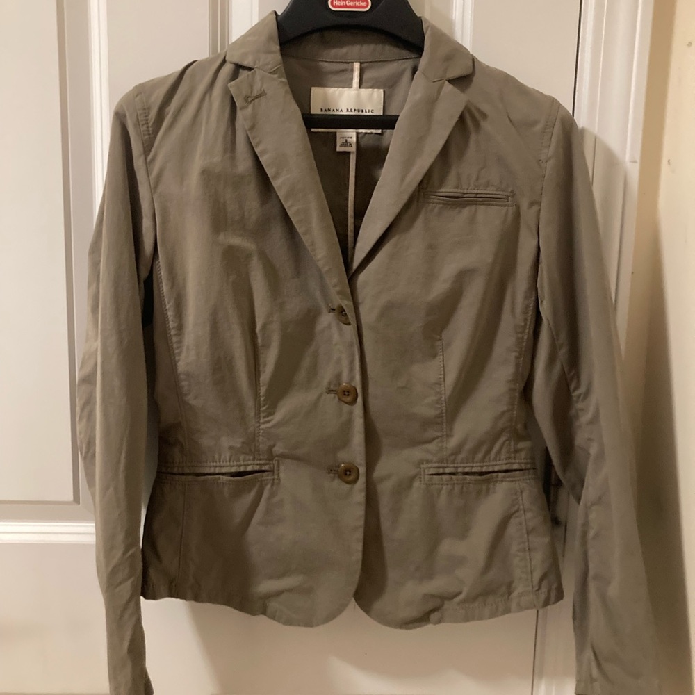 Banana Republic Tan Blazer with Notched Lapel and Fitted Silhouette